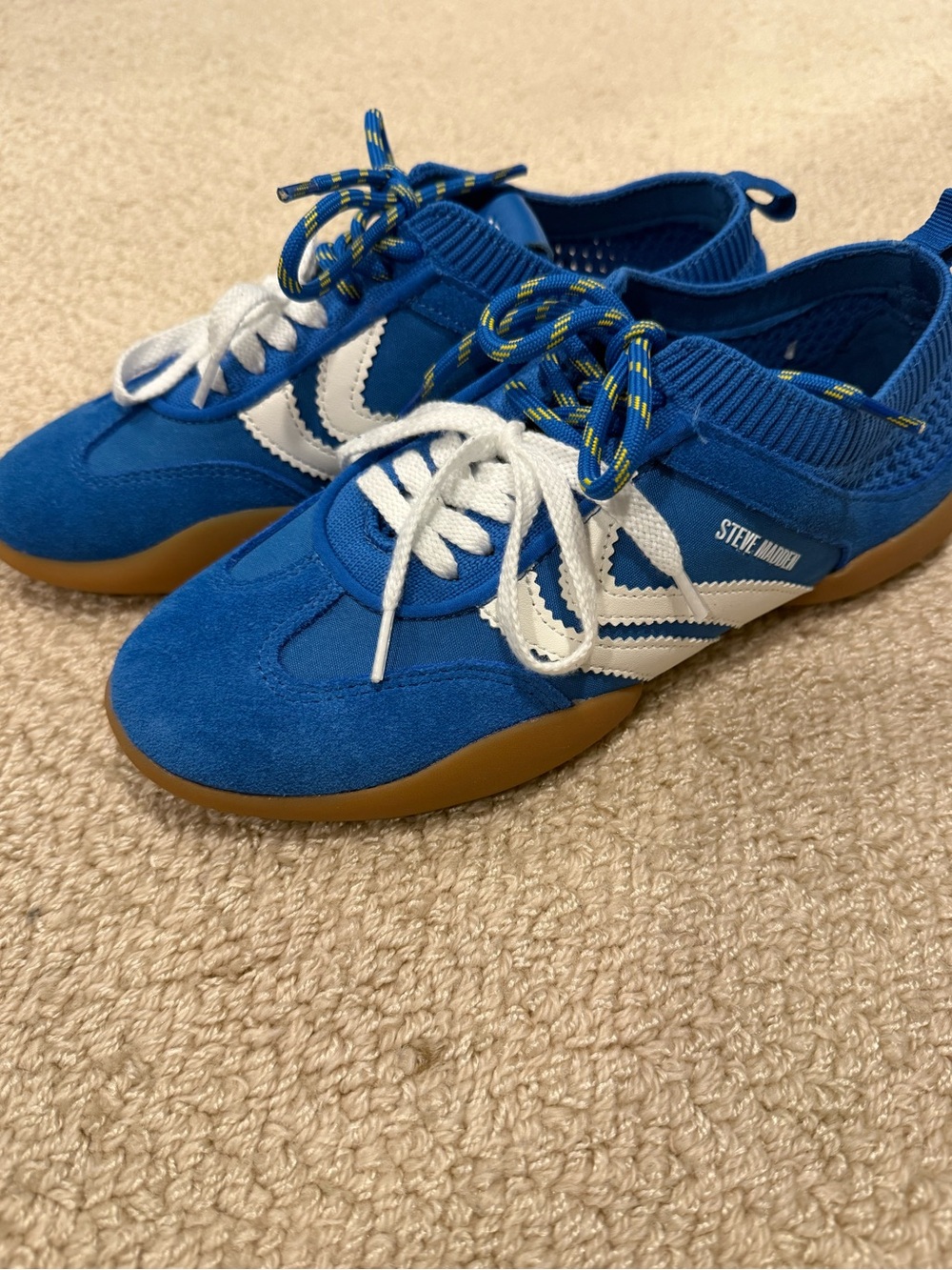 NWT Steve madden reboot sneaker